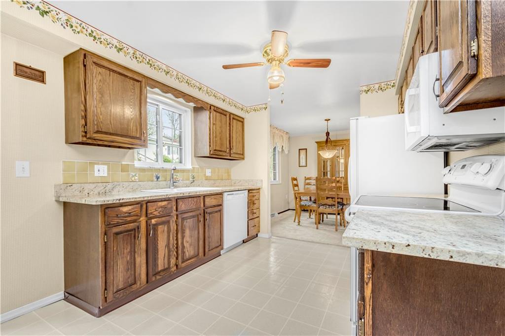 1616 Wilson Road Pittsburgh, PA 15236 - Photo 7 of 22 Gallery Image 7