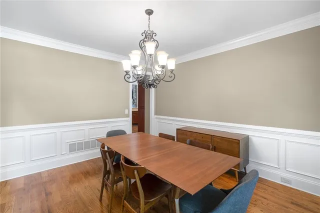 $1,400,000 | 1225 Dixon Circle, Gainesville, GA 30501