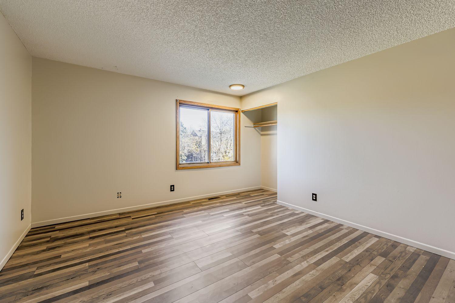 766 County Rd F West, Unit 715 Shoreview, MN 55126 - Photo 9 of 16 Gallery Image 9