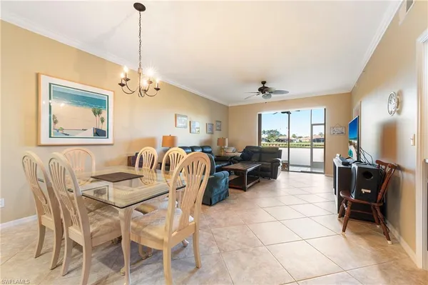a view of a livingroom and dining room
