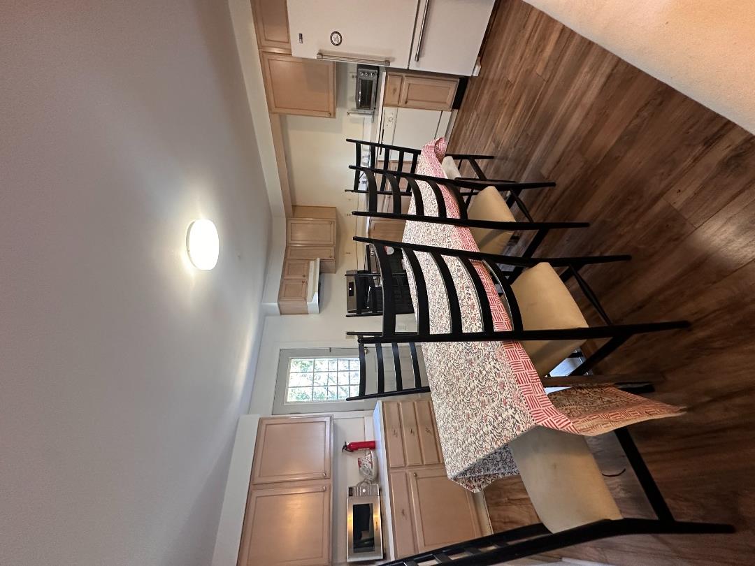 17 B Old South Road, Unit 2 Nantucket, MA 02554 - Photo 8 of 15 Gallery Image 8