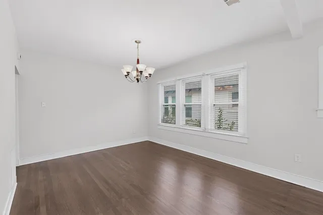 $2,300 | 2009 Berwick Avenue, Dallas, TX 75203