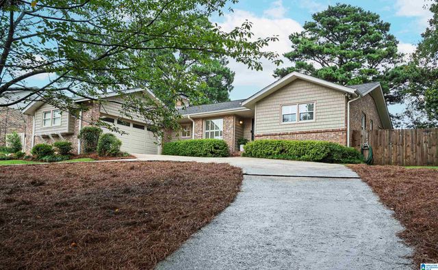 $600,000 | 1245 Lincoya Drive, Vestavia Hills, AL 35216