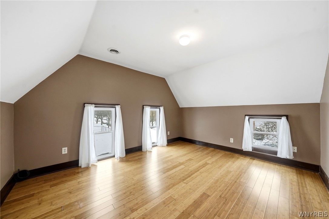 78 15th Street Buffalo, NY 14213 - Photo 21 of 25