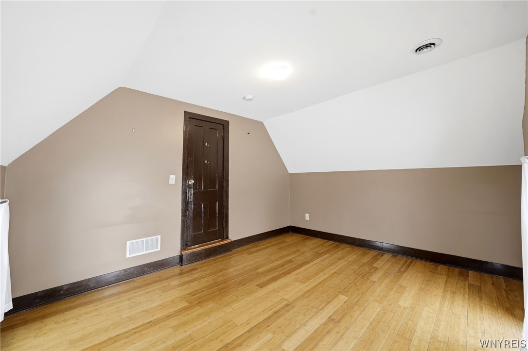 78 15th Street Buffalo, NY 14213 - Photo 23 of 25