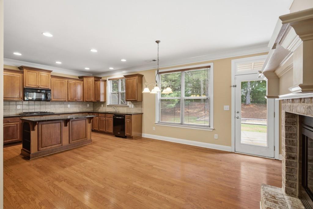 2035 Manor View Cumming, GA 30041 - Photo 15 of 45