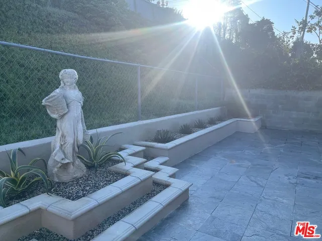 a car parked in front of a building