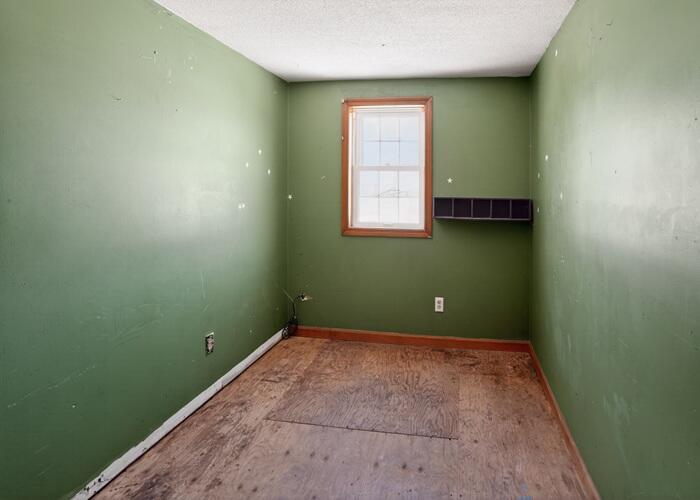 549 Eastern Road Warren, ME 04864 - Photo 11 of 20 11