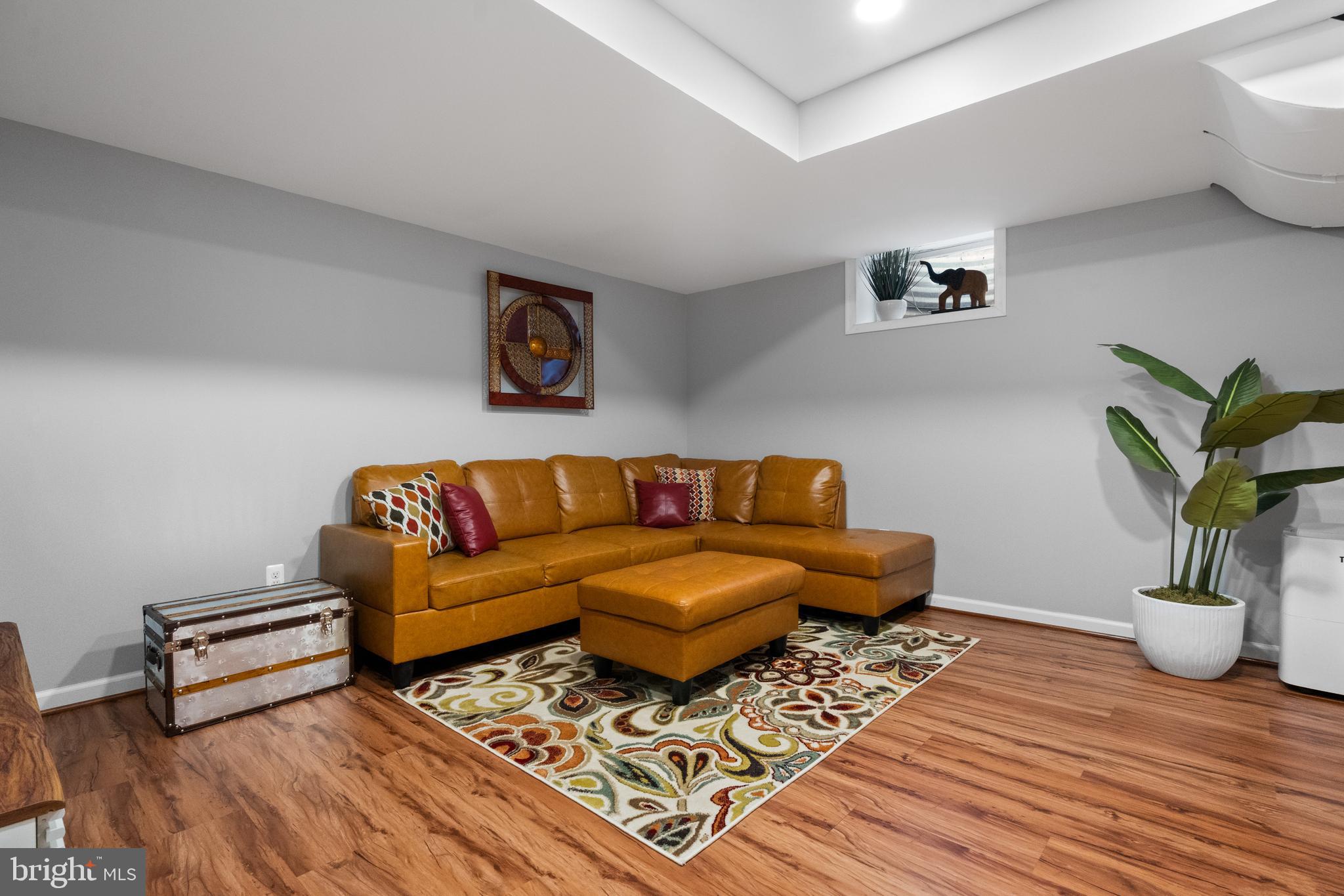 10212 Browns Mill Road Vienna, VA 22182 - Photo 41 of 70 Gallery Image 41