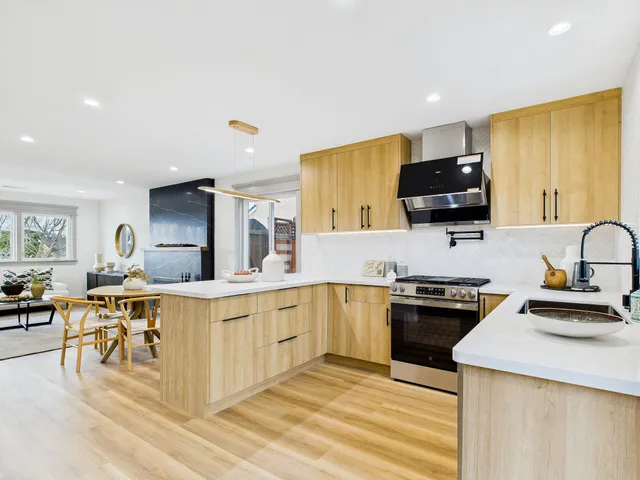 $1,249,000 | 17658 Garland Court, Castro Valley, CA 94546