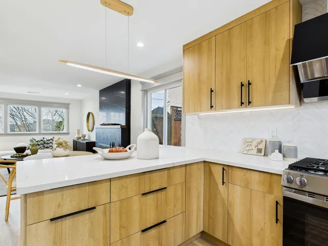 $1,249,000 | 17658 Garland Court, Castro Valley, CA 94546