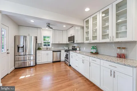 $790,000 | 2720 McComas Avenue, Kensington, MD 20895