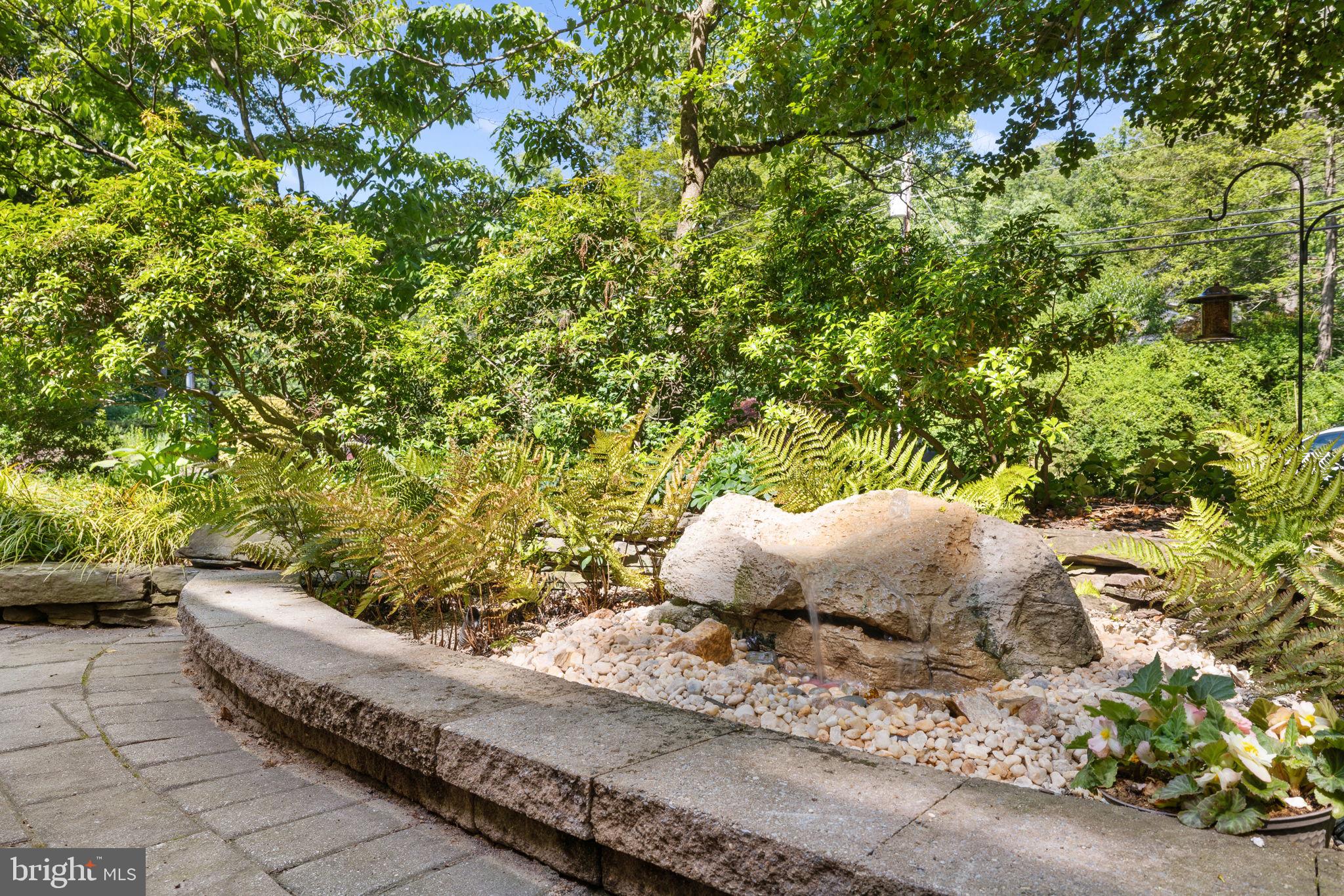 8099 Counselor Road Manassas, VA 20112 - Photo 5 of 82 Water feature on front patio
