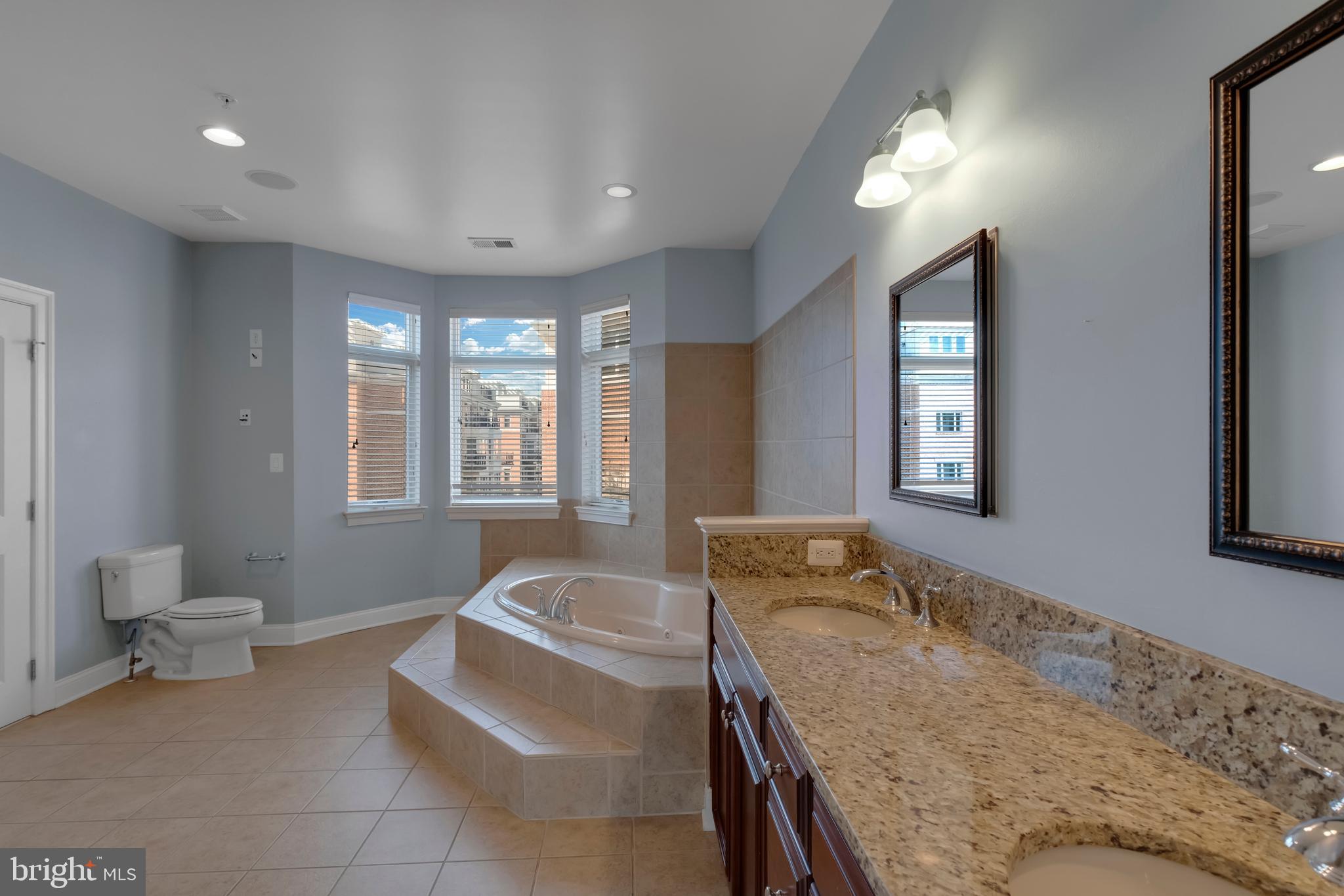 915 Valencia Court, Unit 117 Baltimore, MD 21230 - Photo 22 of 55