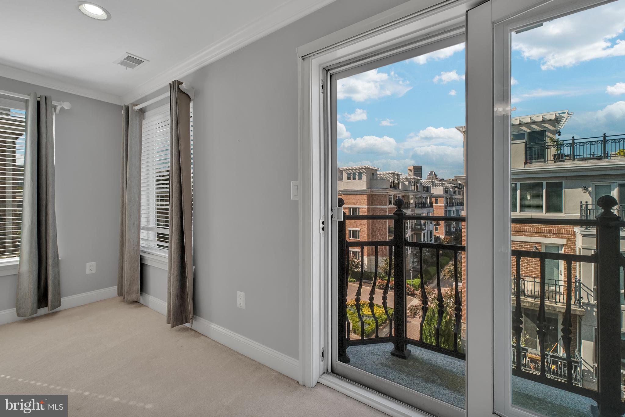 915 Valencia Court, Unit 117 Baltimore, MD 21230 - Photo 32 of 55