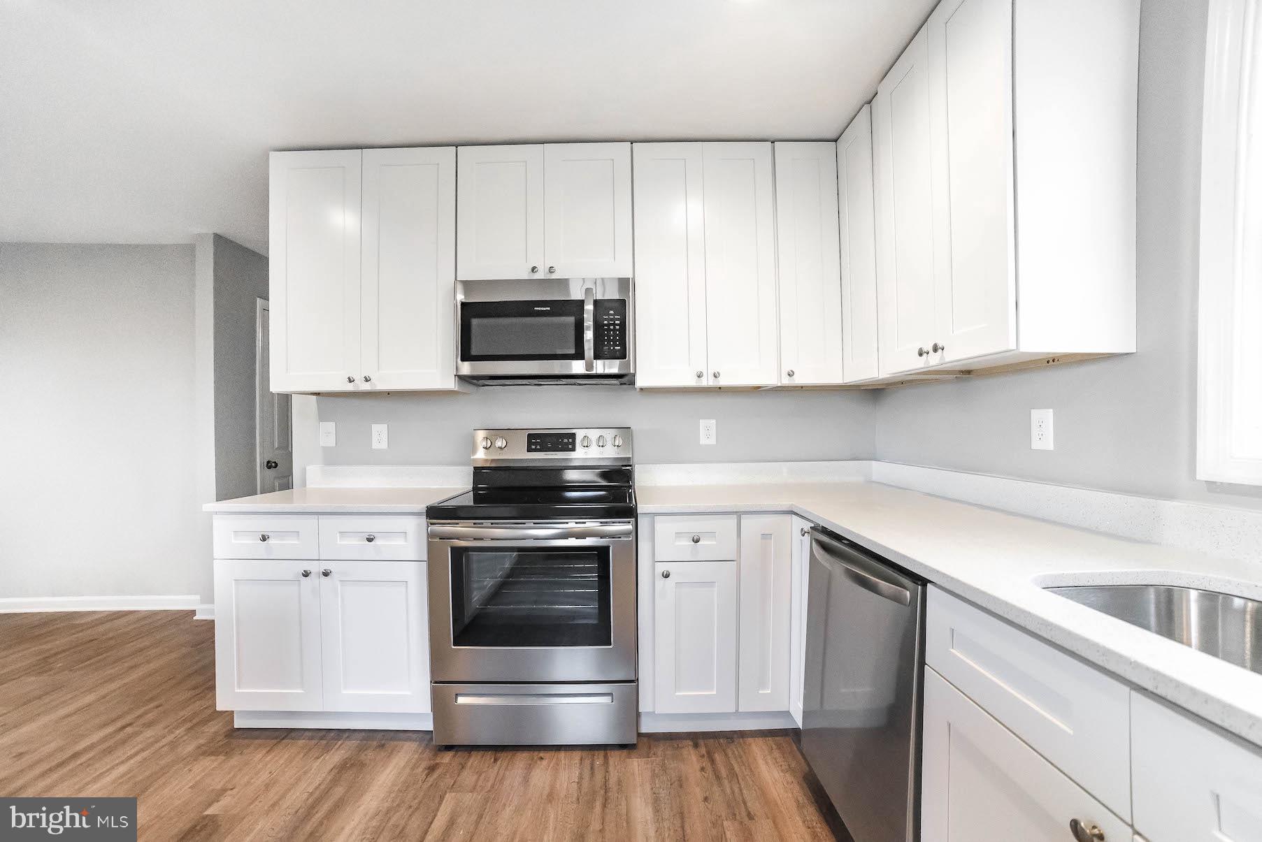 48931 Chisleytown Road St. Inigoes, MD 20684 - Photo 4 of 36 Stainless steel appliances
