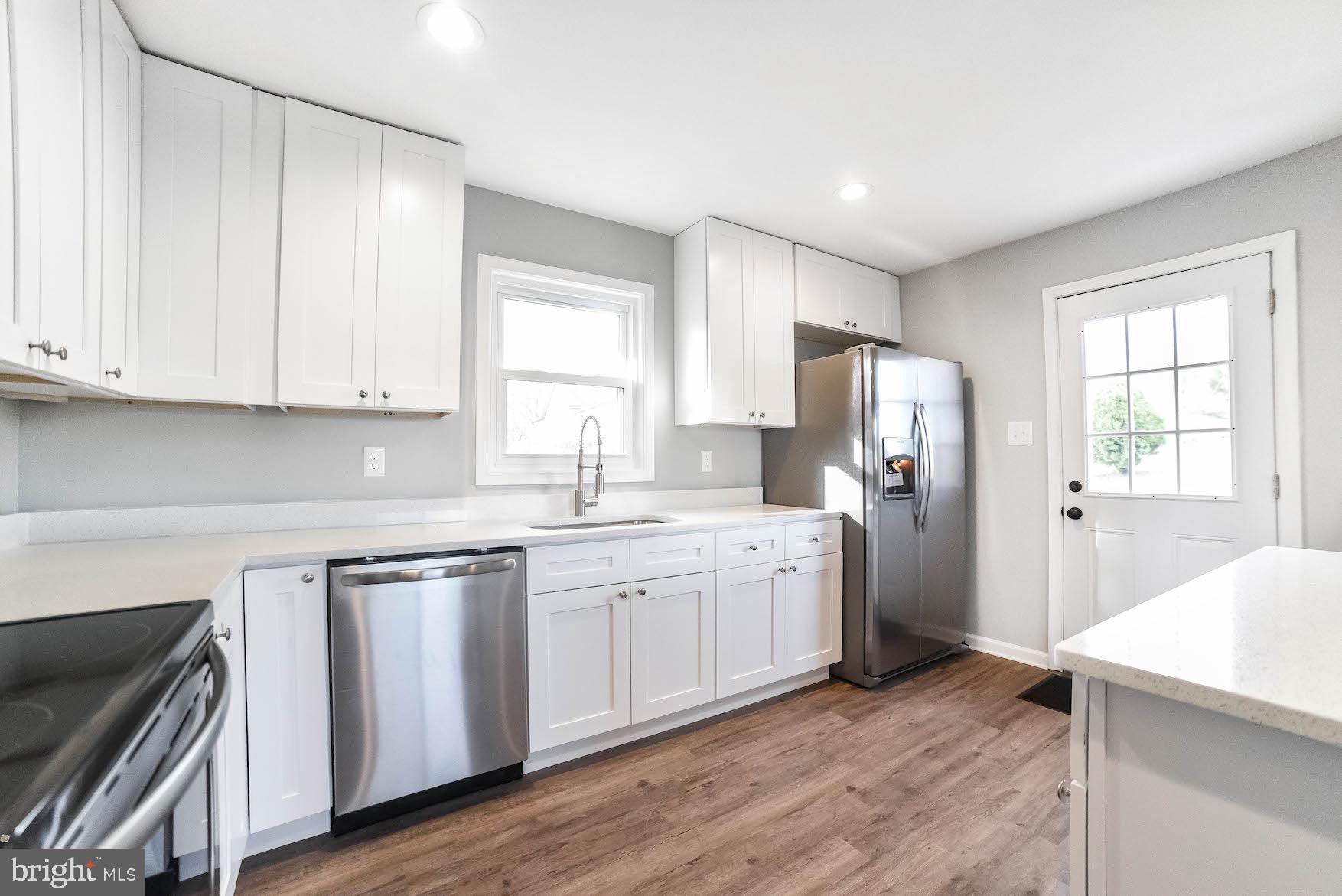 48931 Chisleytown Road St. Inigoes, MD 20684 - Photo 5 of 36 Quartz countertops sparkle all day