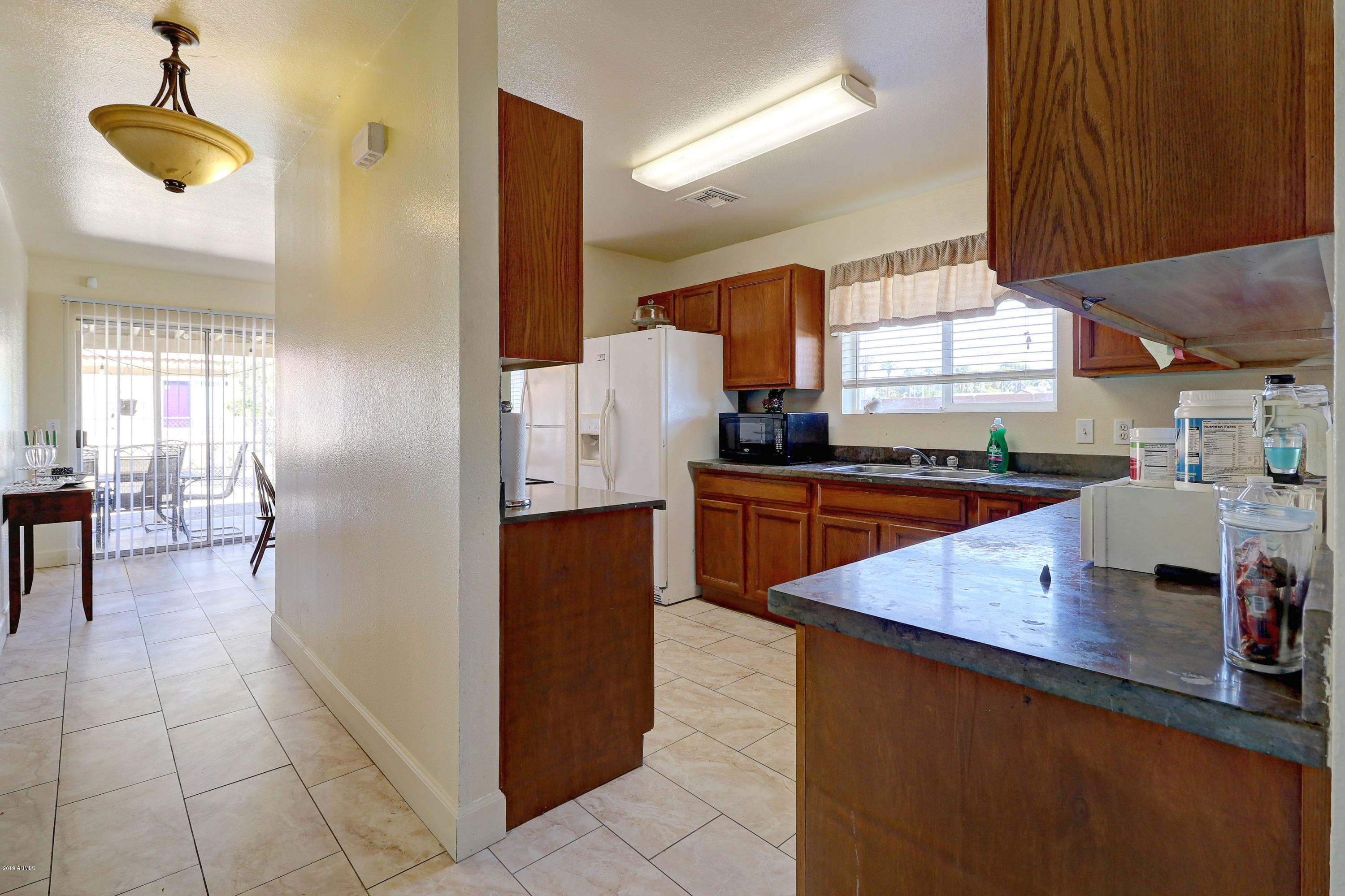 26 West Fremont Rd. Phoenix, AZ 85041 - Photo 6 of 35 B (3)