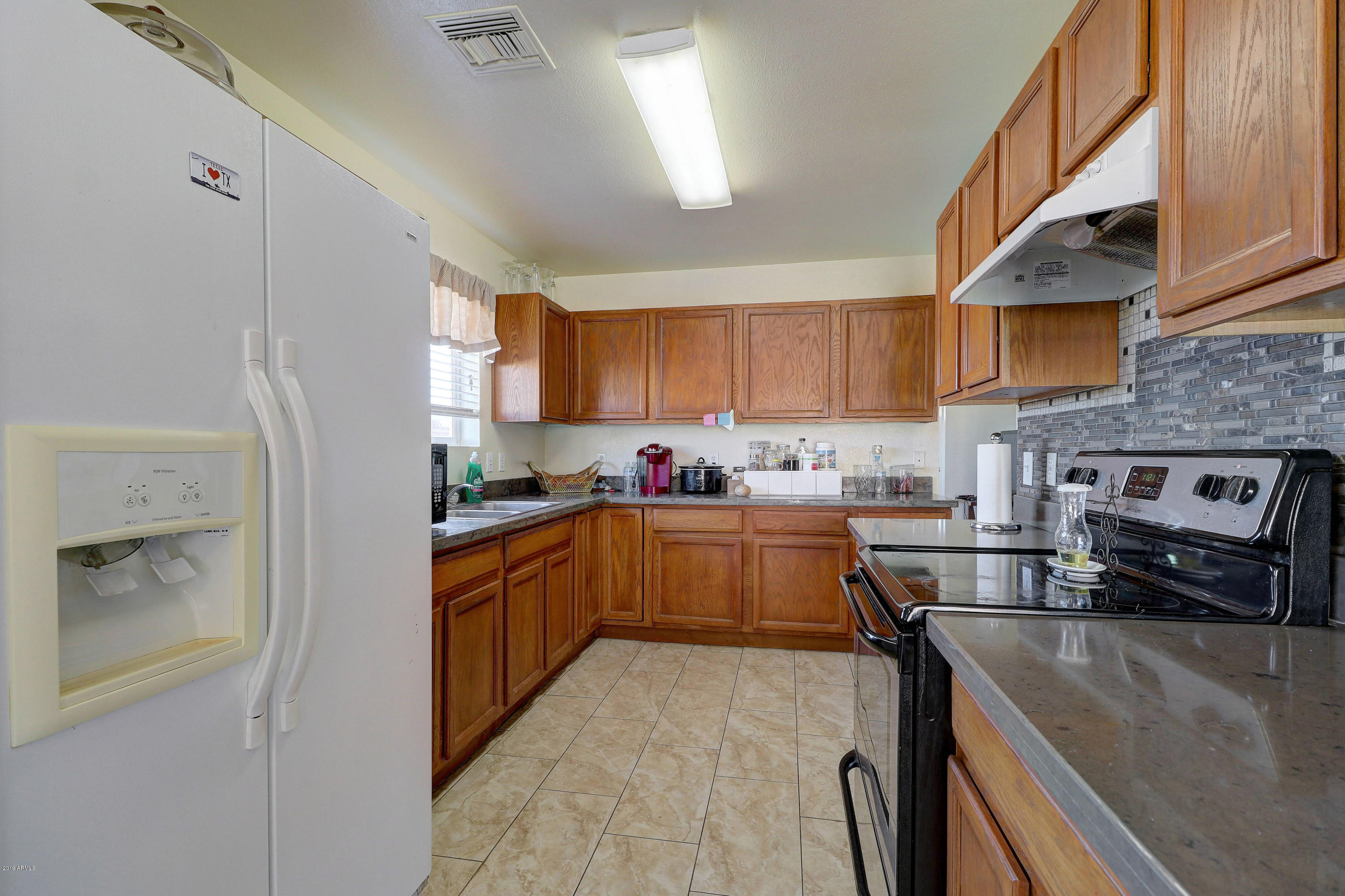 26 West Fremont Rd. Phoenix, AZ 85041 - Photo 9 of 35 B (6)
