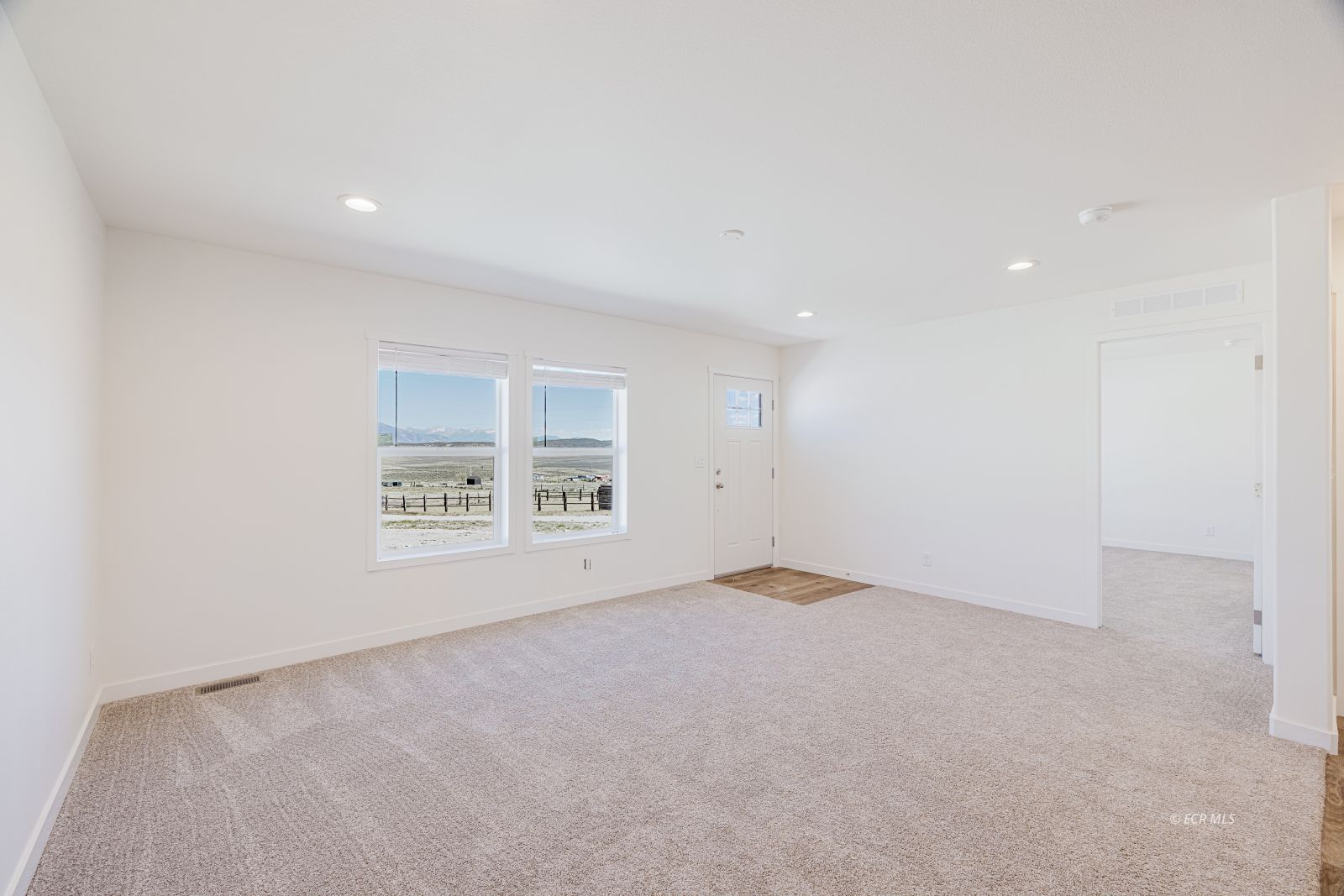2155 McClellan Avenue Spring Creek, NV 89815 - Photo 5 of 26