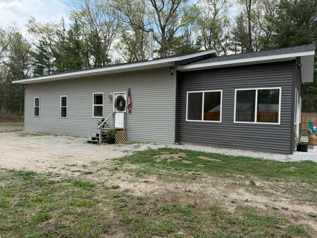 $312,000 | 1581 West Lone Pine Drive, Baldwin, MI 49304