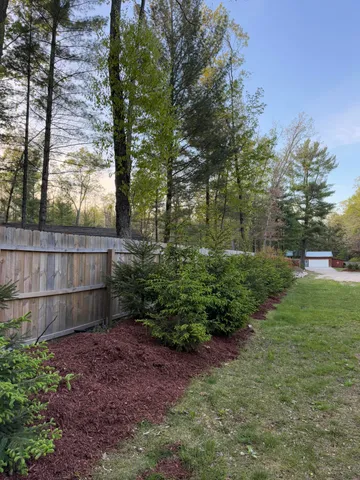 $299,900 | 1581 West Lone Pine Drive, Baldwin, MI 49304