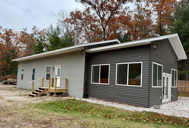 $312,000 | 1581 West Lone Pine Drive, Baldwin, MI 49304