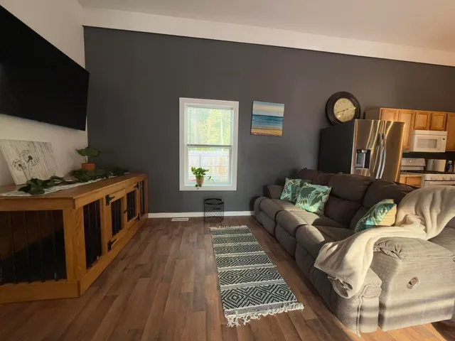 $299,900 | 1581 West Lone Pine Drive, Baldwin, MI 49304