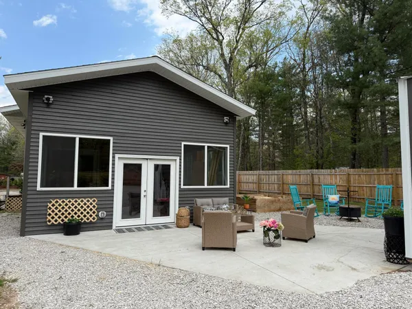 $299,800 | 1581 West Lone Pine Drive, Baldwin, MI 49304