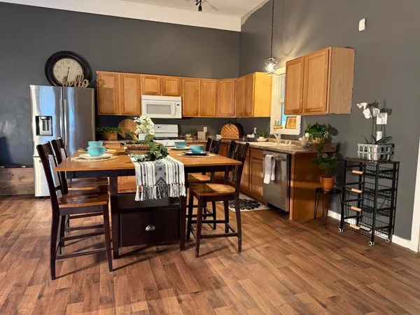 $299,800 | 1581 West Lone Pine Drive, Baldwin, MI 49304