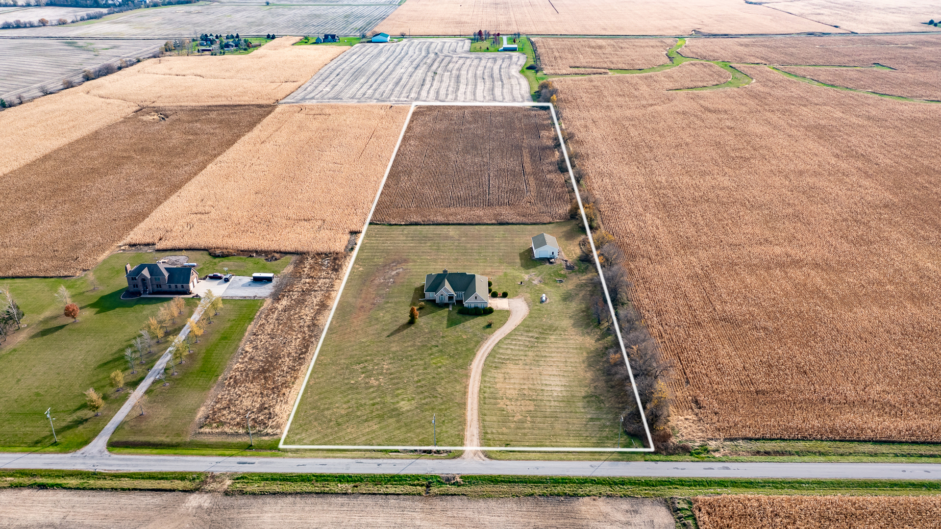 2019 East Kentucky Road Beecher, IL 60401 - Photo 13 of 47