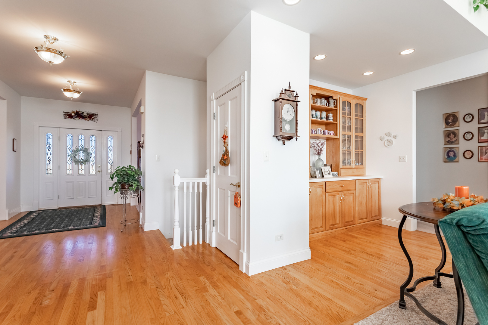 2019 East Kentucky Road Beecher, IL 60401 - Photo 20 of 47 a living room with furniture and wooden floor