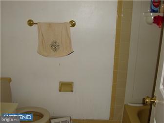 2402 Township Line Road Havertown, PA 19083 - Photo 8 of 9 Unit #2
