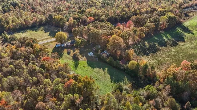 $389,000 | 612 Reeder Road, Seagrove, NC 27341