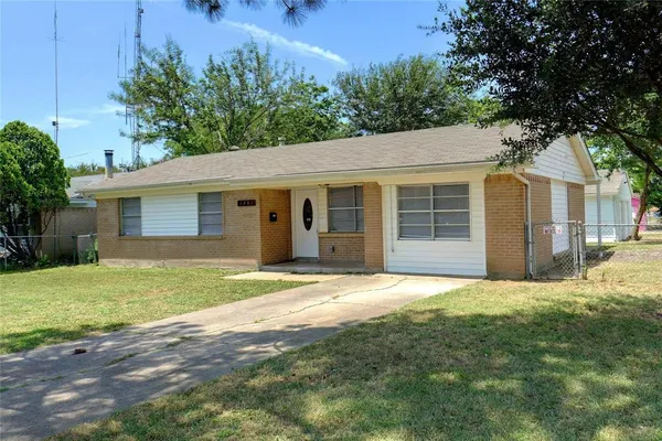 $1,850 | 1201 East Park Drive, Mesquite, TX 75149