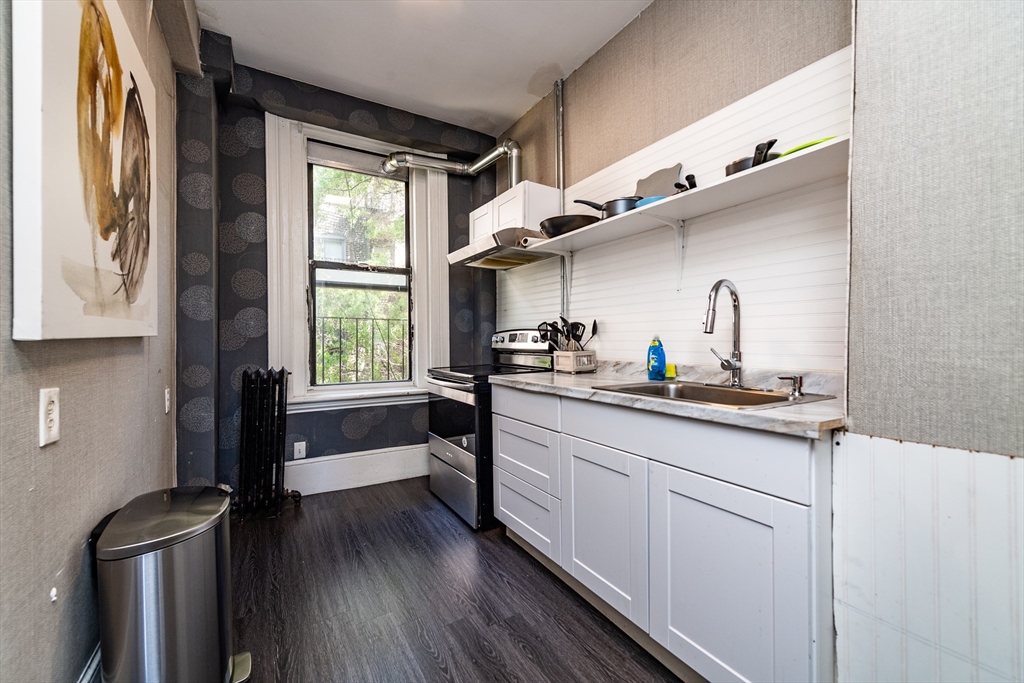 1-5 Cortes Street Boston, MA 02116 - Photo 8 of 12