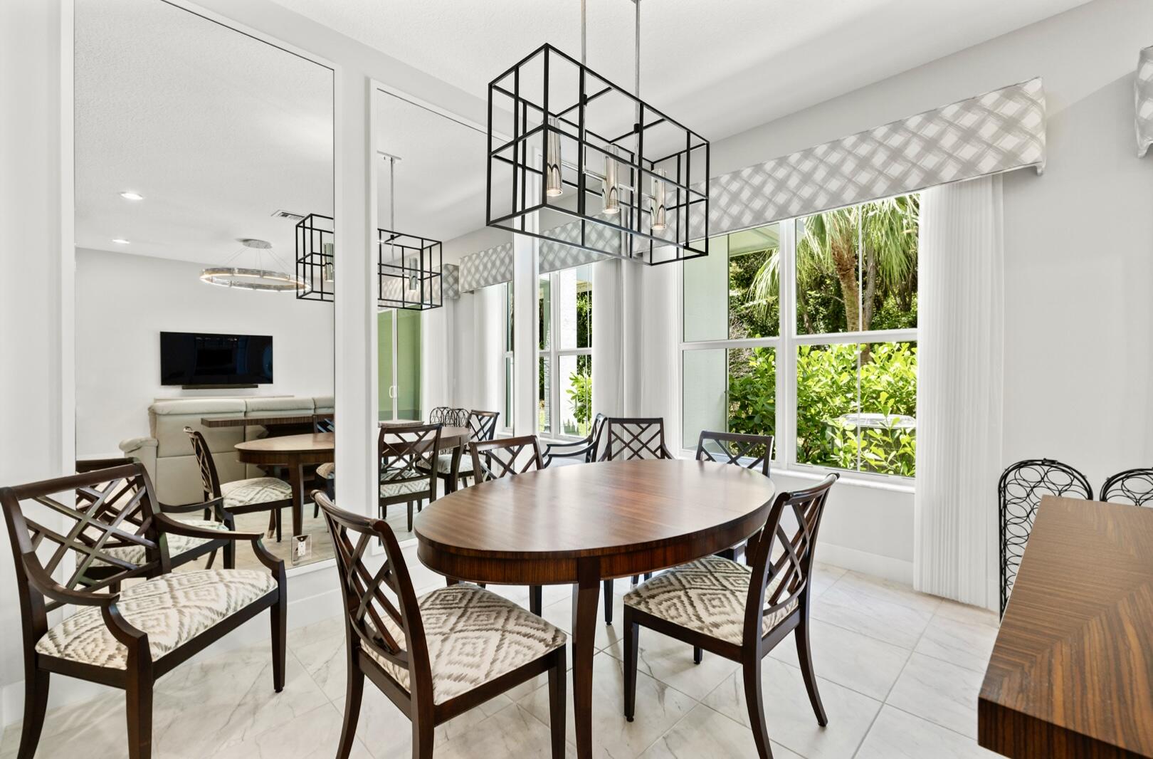 11425 Pointe Midtown Drive Palm Beach Gardens, FL 33418 - Photo 12 of 47 Dining Area