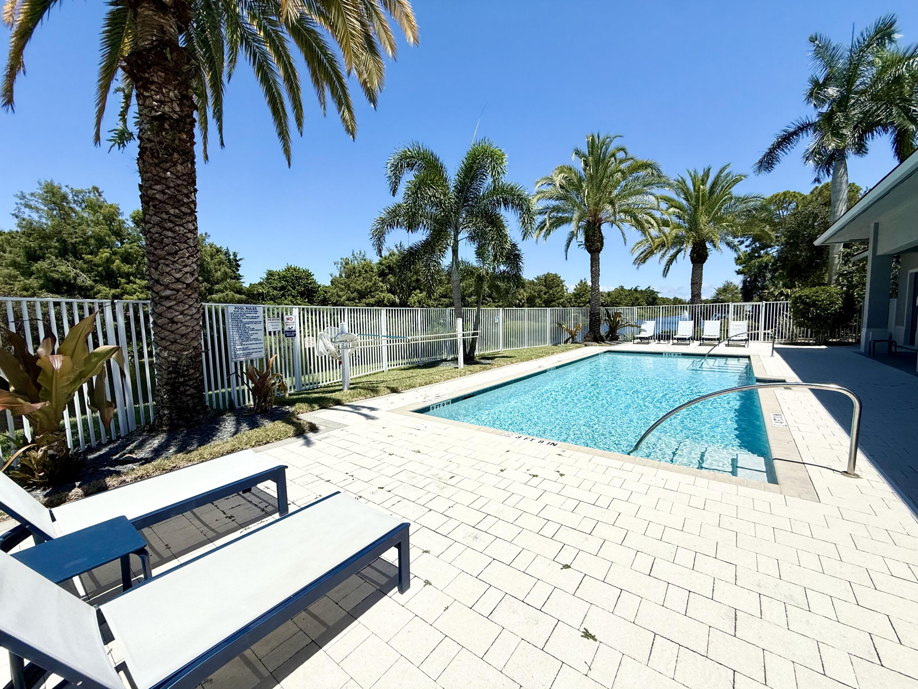 11425 Pointe Midtown Drive Palm Beach Gardens, FL 33418 - Photo 30 of 47 Pool Area