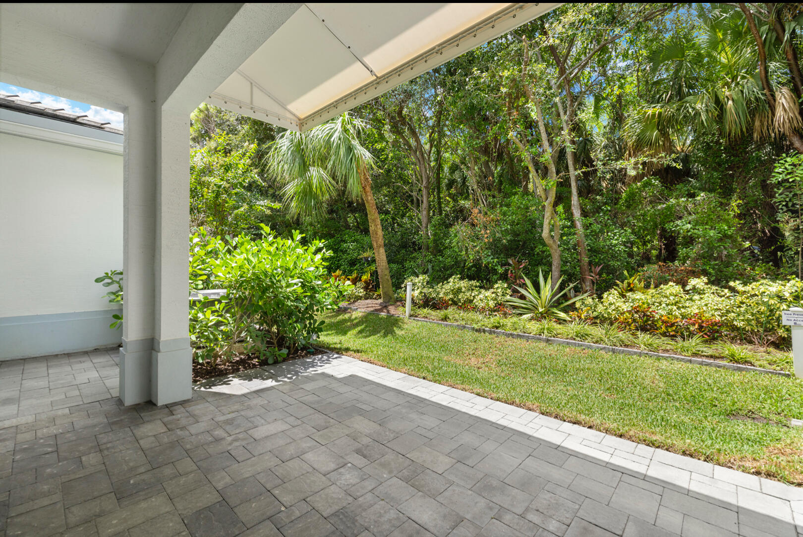 11425 Pointe Midtown Drive Palm Beach Gardens, FL 33418 - Photo 4 of 47 Private Preserve Views