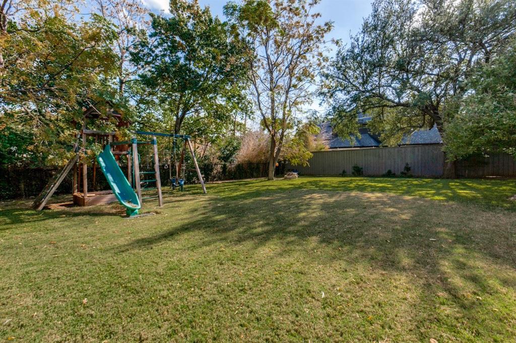 4206 Manning Lane Dallas, TX 75220 - Photo 33 of 35 a view of a park with large trees