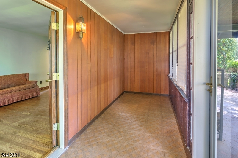 114 Amwell Road Flemington, NJ 08822 - Photo 29 of 31
