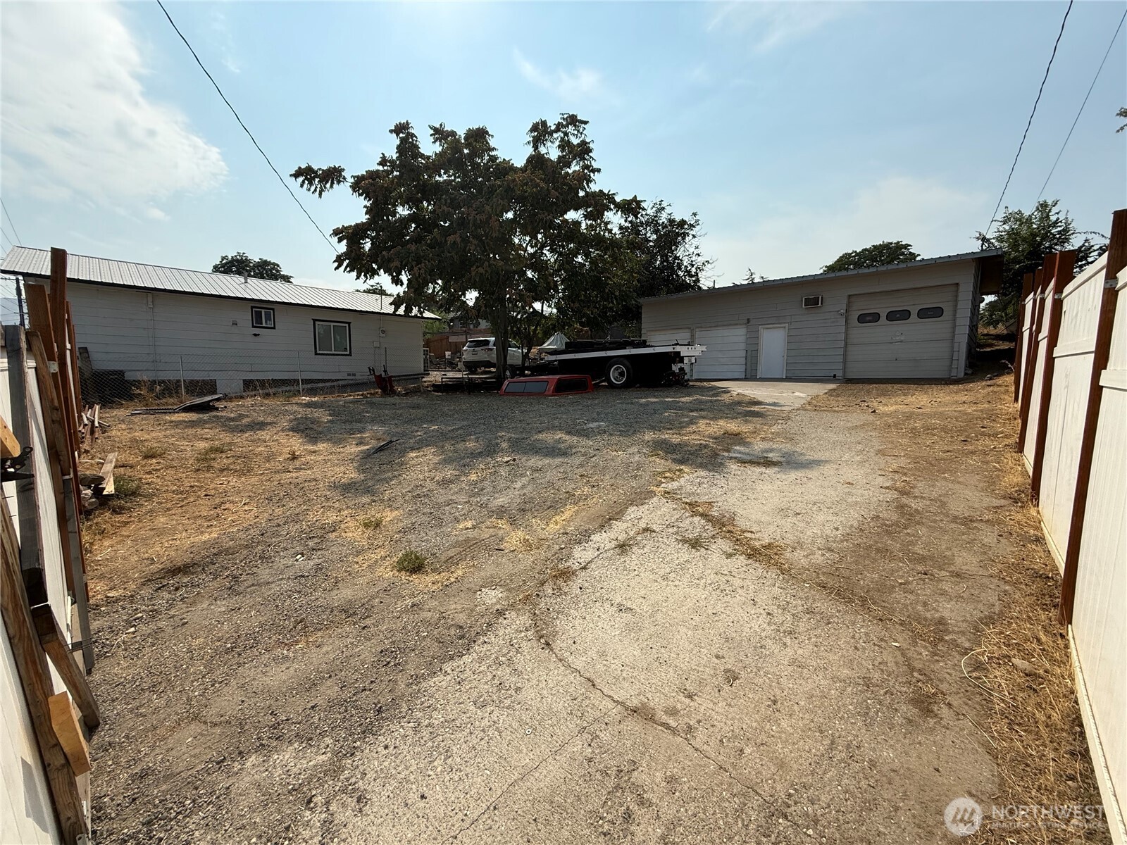 810 Cashmere Street Wenatchee, WA 98801 - Photo 3 of 12 a view of a backyard