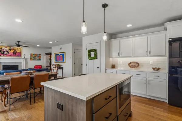 $449,000 | 718 Cole Lane, Mahomet, IL 61853