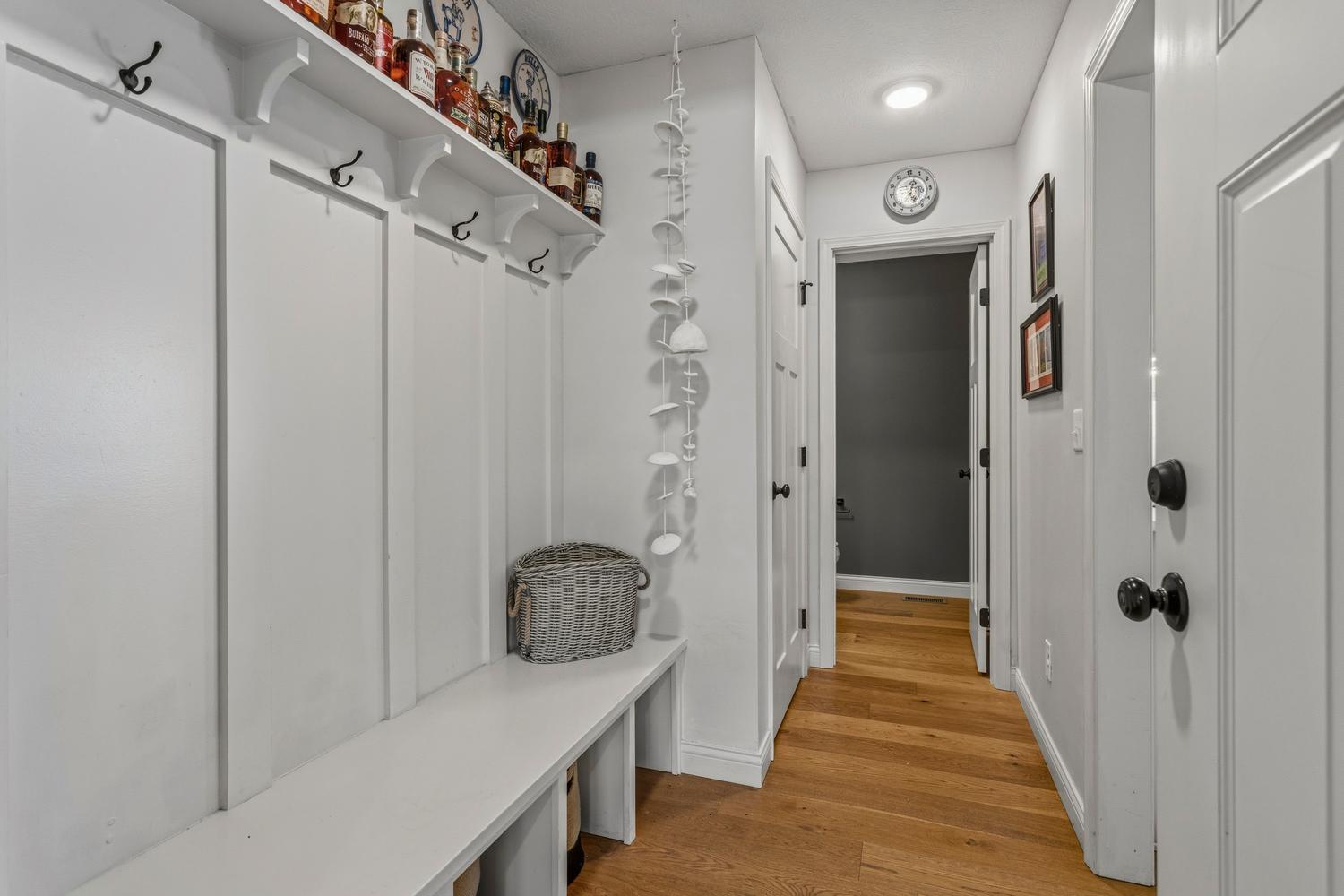 718 Cole Lane Mahomet, IL 61853 - Photo 17 of 44