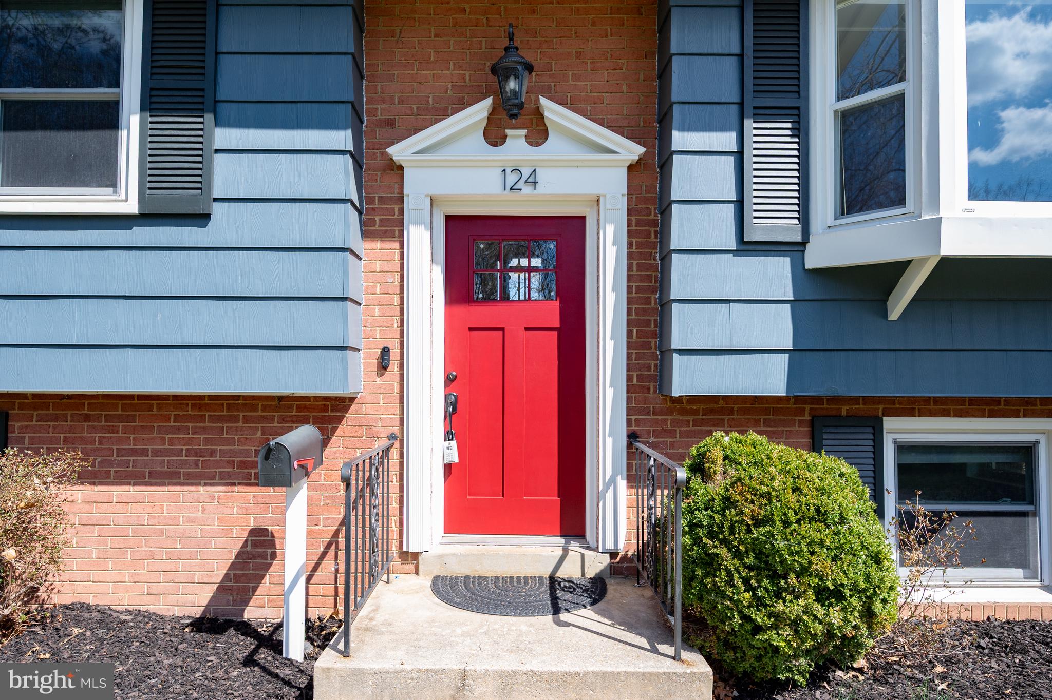 124 Woodland Road Gaithersburg, MD 20877 - Photo 4 of 79 a view of a entryway door of the house