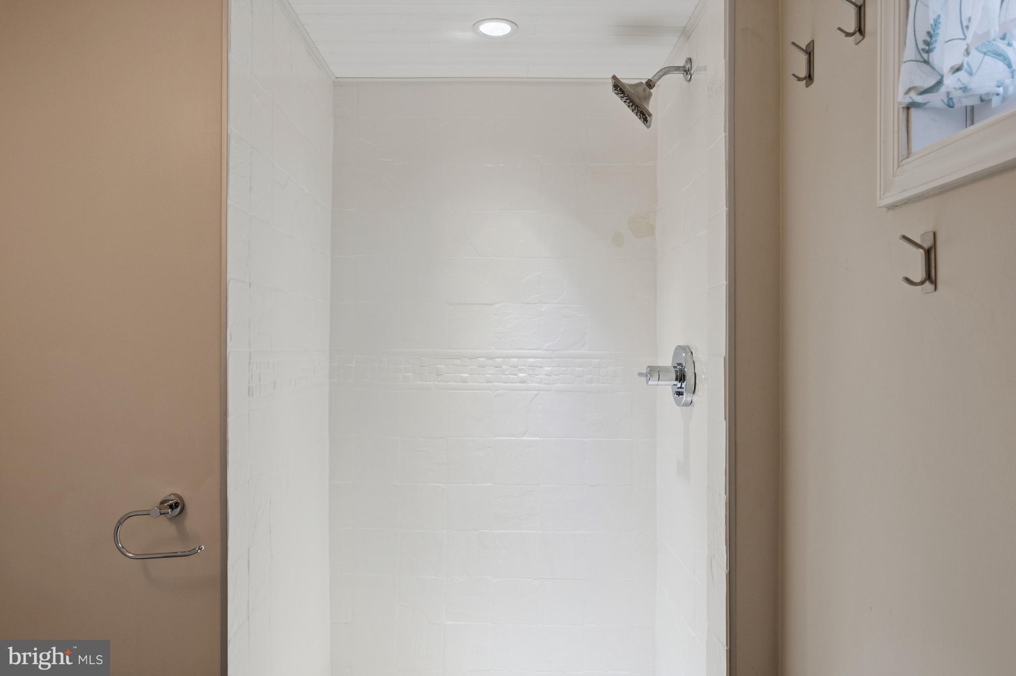 124 Woodland Road Gaithersburg, MD 20877 - Photo 42 of 79