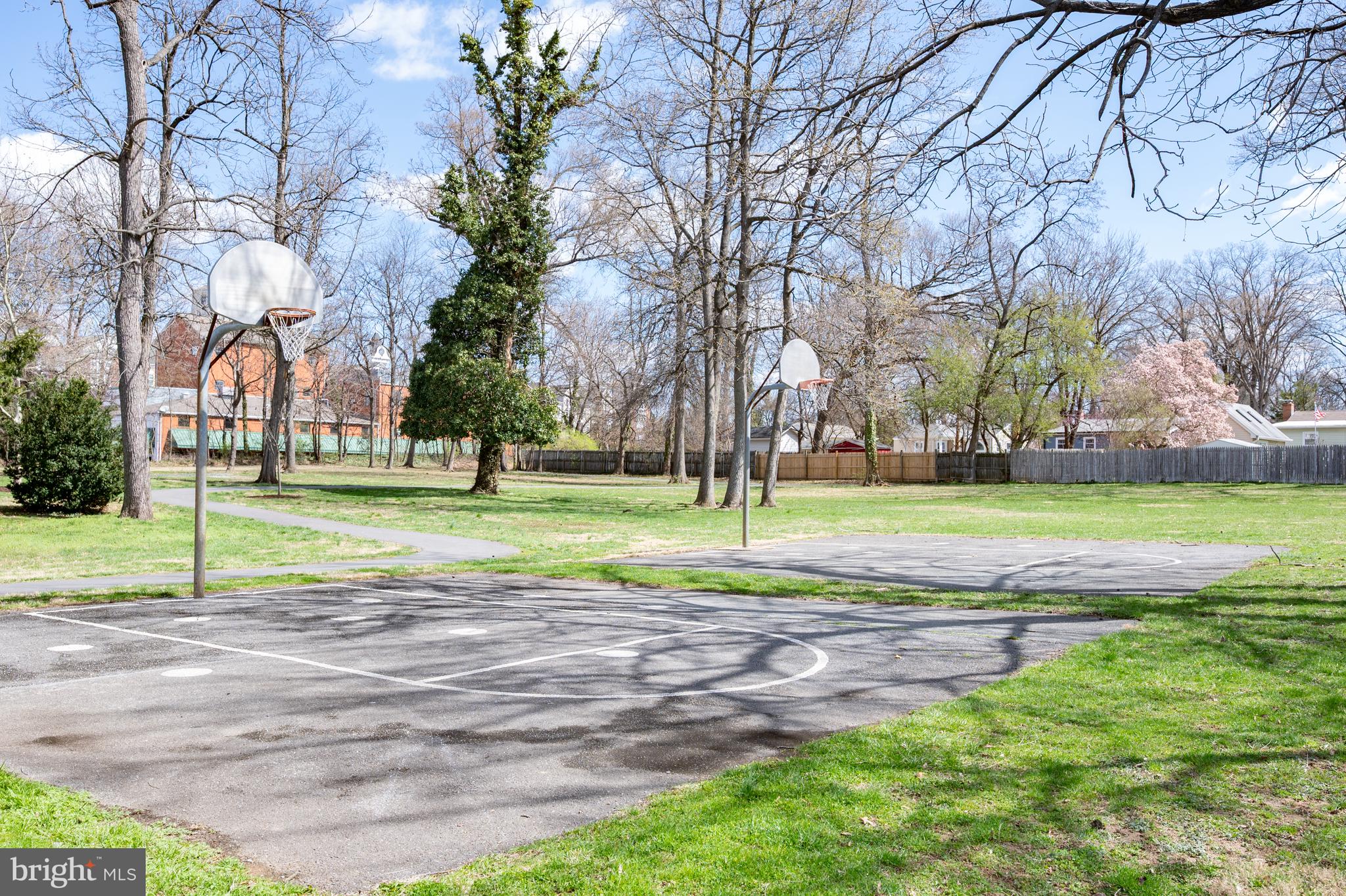 124 Woodland Road Gaithersburg, MD 20877 - Photo 74 of 79