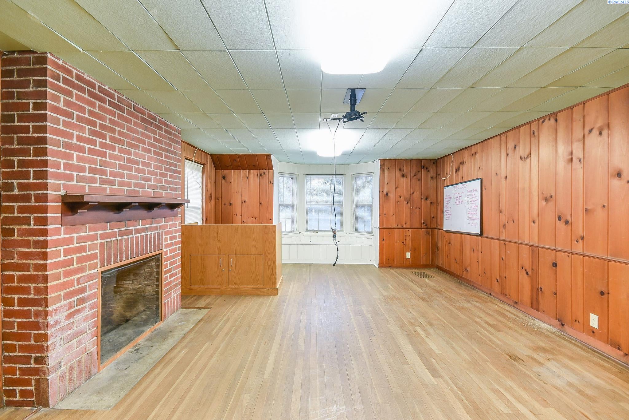 935 Northeast B Street Pullman, WA 99163 - Photo 22 of 29 Gallery Image 22