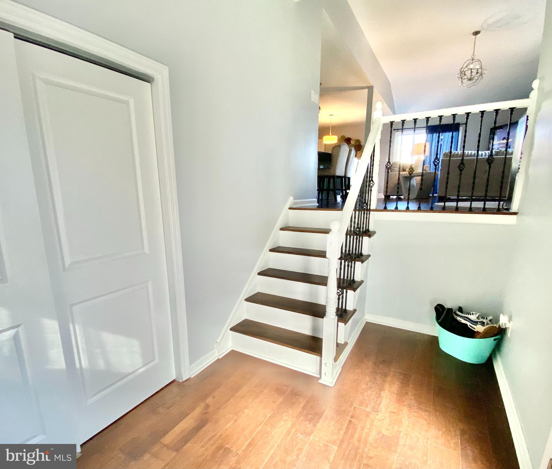 110 Dorado Avenue Sewell, NJ 08080 - Photo 13 of 31 Welcoming Entryway