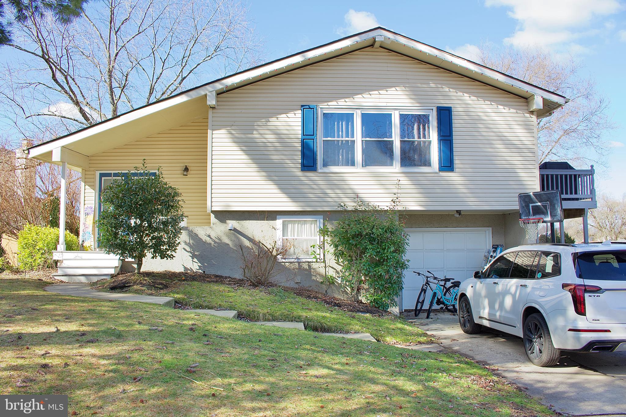 110 Dorado Avenue Sewell, NJ 08080 - Photo 3 of 31 Front of Home